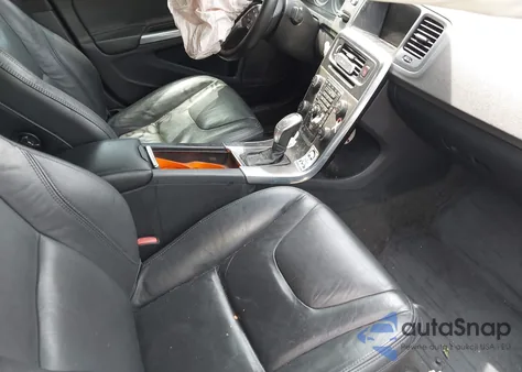 2013 Volvo S60 T6 from USA, damaged, VIN YV1902FH6D2196210